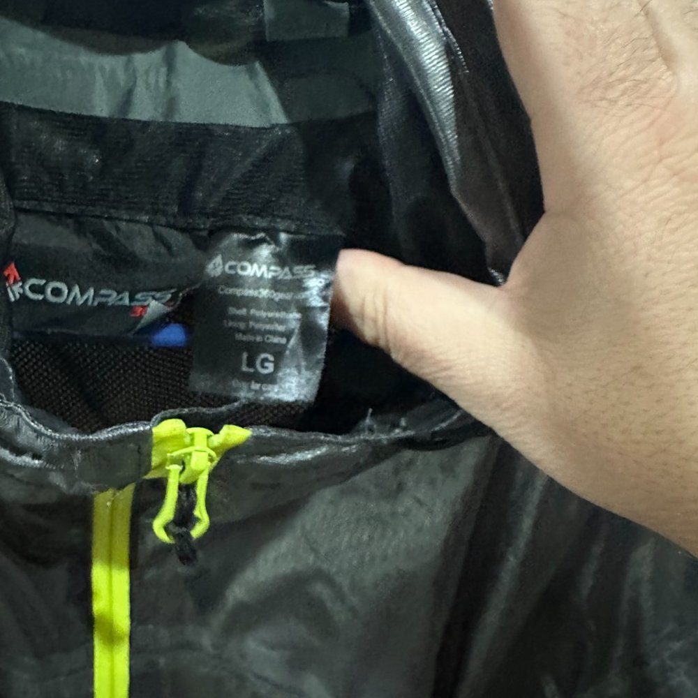 Compass Weatherproof Hooded Jacket - Picture 2 of 4